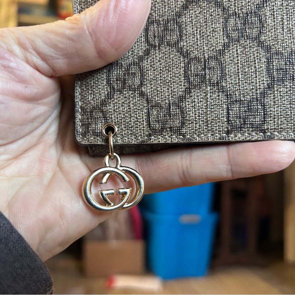 Gucci Monogram Long Wallet - Picture 2 of 7